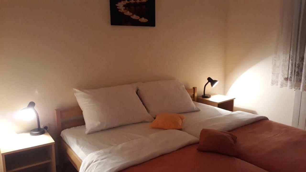 라빈 Apartman Katuri 아파트 외부 사진