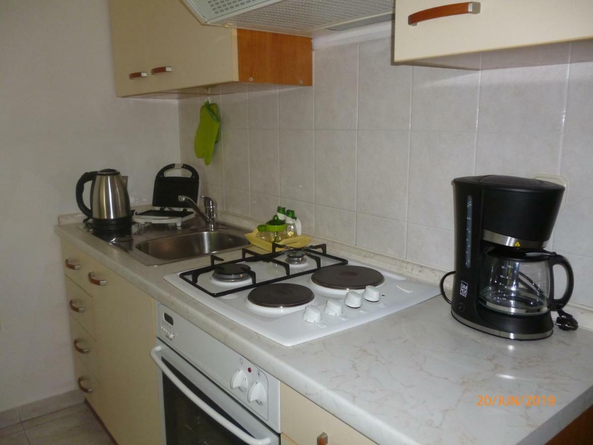 라빈 Apartman Katuri 아파트 외부 사진